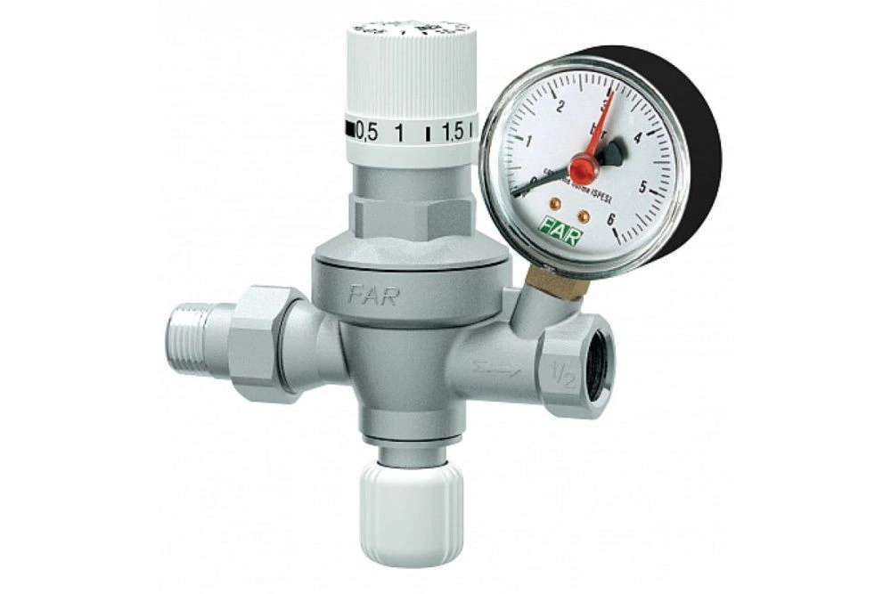 Клапан подпиточный с манометром 1/2", 0-6 бар, с визуализацией настраиваемого давления FAR