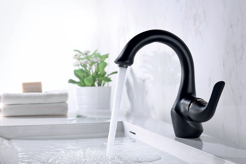 Смеситель для умывальника SWAN, монолитный, черный/золото, LEMARK