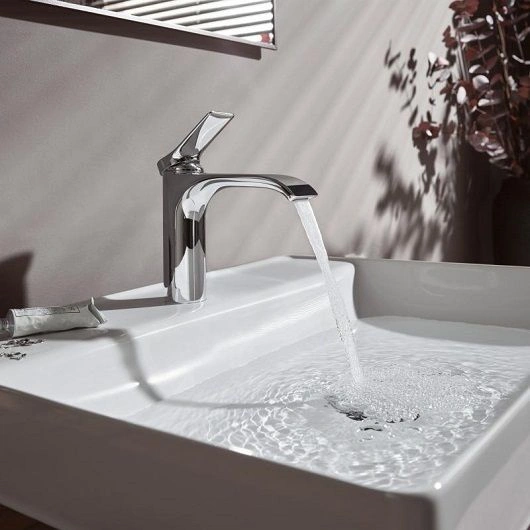 Смеситель для раковины Vivenis 110мм со сливным гарнитуром HANSGROHE