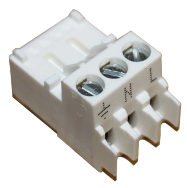 Штекер 3-х разъёмный, белый