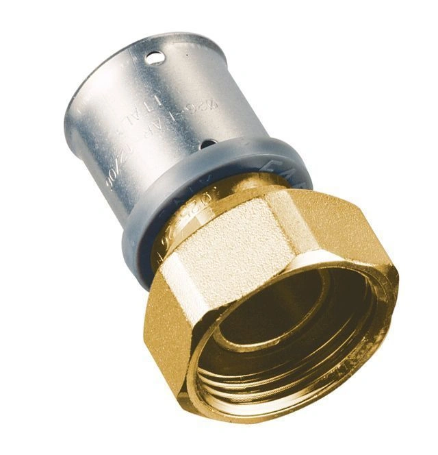 Переходник с накидной гайкой 16х1/2 латунь, пресс FAR