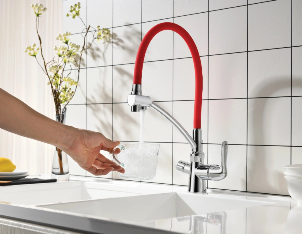 Смеситель для кухни COMFORT, с подключ. к фильтру, хром/красный, LEMARK