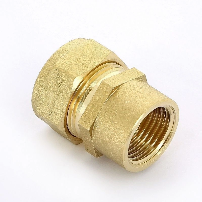 Соединение (муфта) SF 15х1/2"ВР с мет. кольцом STACORT