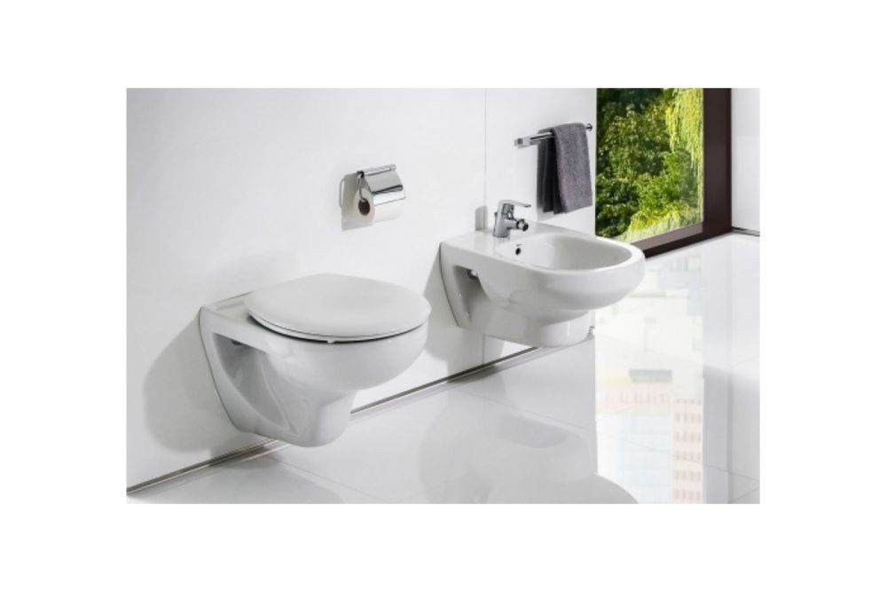 Комплект унитаза подвесного с крышкой Victoria (Laura) ROCA (34630300R+(ZRU8013920 / Z0000801392004))