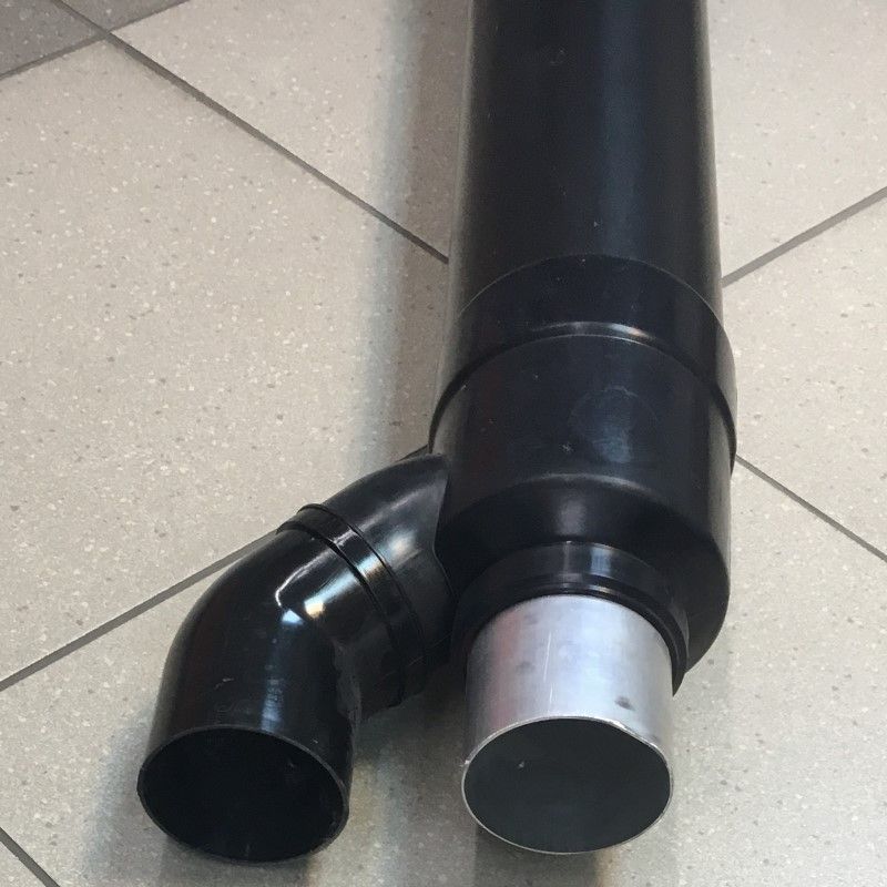 Проход параллельный через кровлю 80/80 черный