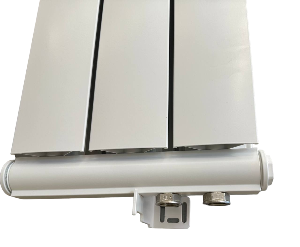 Радиатор Silver В-1200-3секц подкл. нижнее RAL9016 матовый (948Вт)