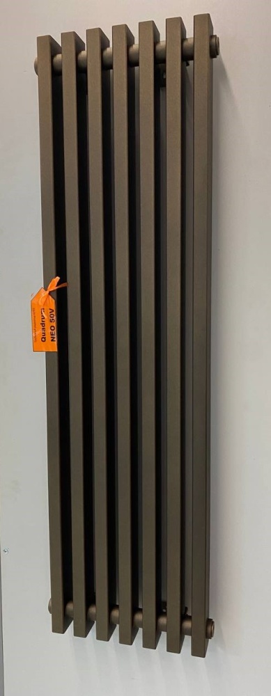 Радиатор QUADRUM NEO 50 V 1000- 7 RAL 1M503SN291 бронзовый муар (выставочный образец)