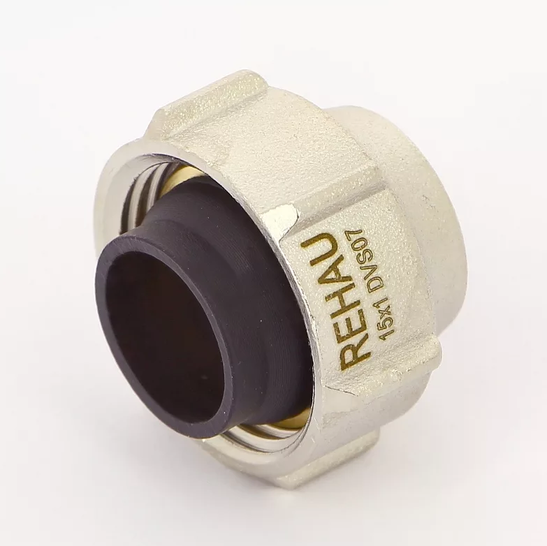 Соединение резьбозажимное G3/4-15х1 (для Г/Т-обр. трубок) Rehau