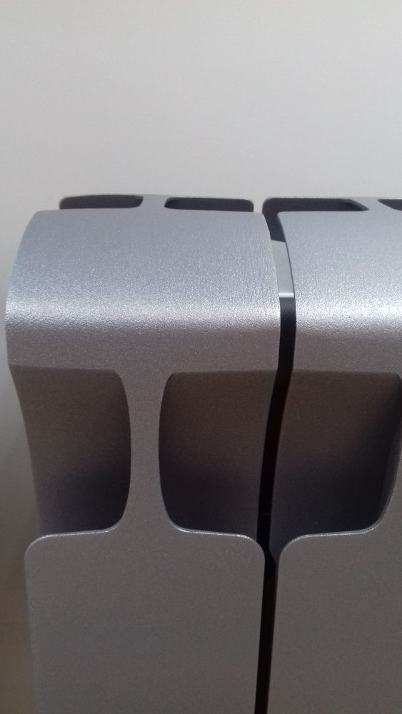 Радиатор биметаллический Monolit 500/100 мм  4 секции G3/4" боковое подключение Титан Rifar