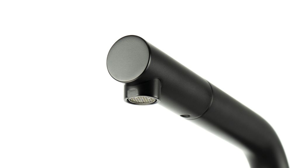 Смеситель для кухни URSUS, с высоким поворотным изливом, черный, LEMARK