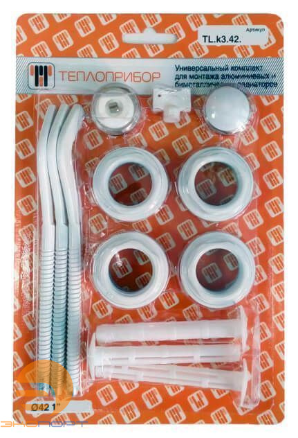 Комплект универсальный для монтажа радиатора d-42 1/2" + 3 кроншт.с рез. покр. Блистер Теплоприбор